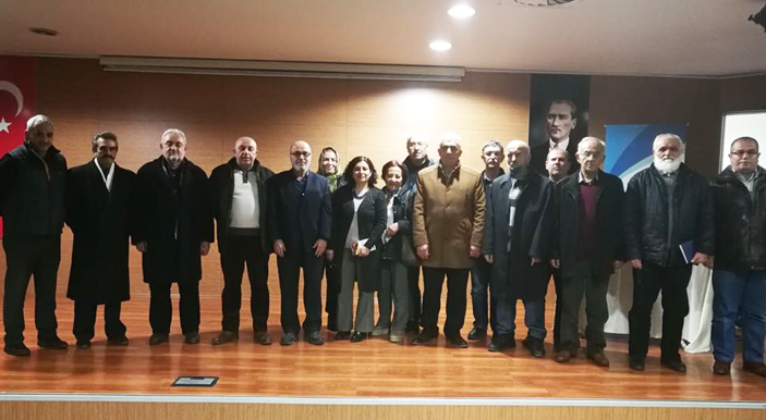 Emekli Memur-Sen’den Yaşlı Bakımı ve Bakım Problemleri Semineri