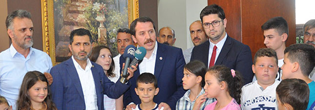 Ali Yalçın Üsküp`te Yetimlerle Bir Araya Geldi