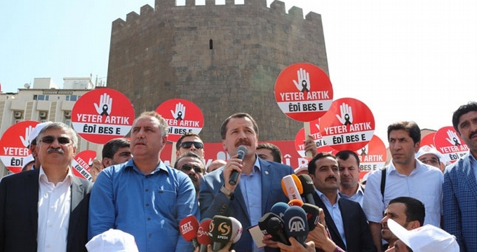 Diyarbakır`da Sahaya İnen 600 STK`dan Ortak Bildiri