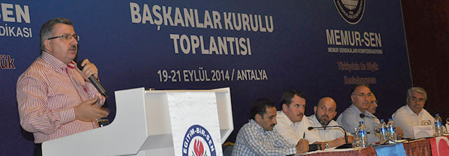Gündoğdu: ``Sivil Kıyafet İçin Sivil İtaatsizliğe Devam``
