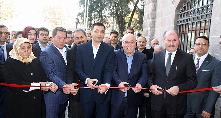 İnsan Hakları Gününde Genç Memur-Sen`den Ensar-Muhacir Kardeşliğine Destek