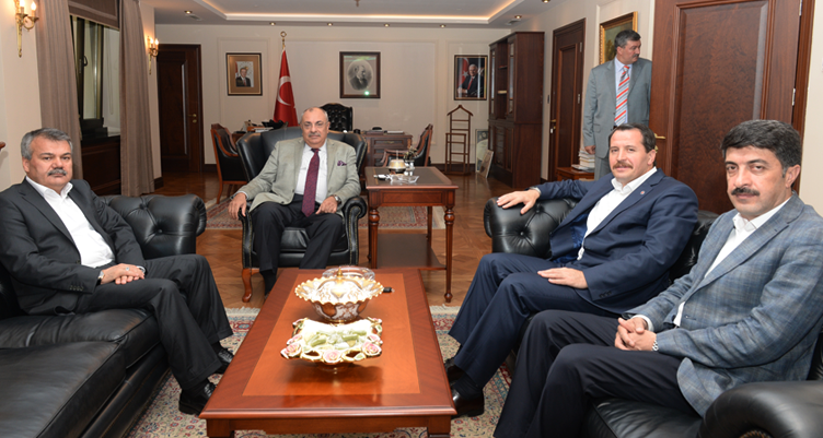 Memur-Sen Heyeti Başbakan Yardımcısı Türkeş İle Görüştü